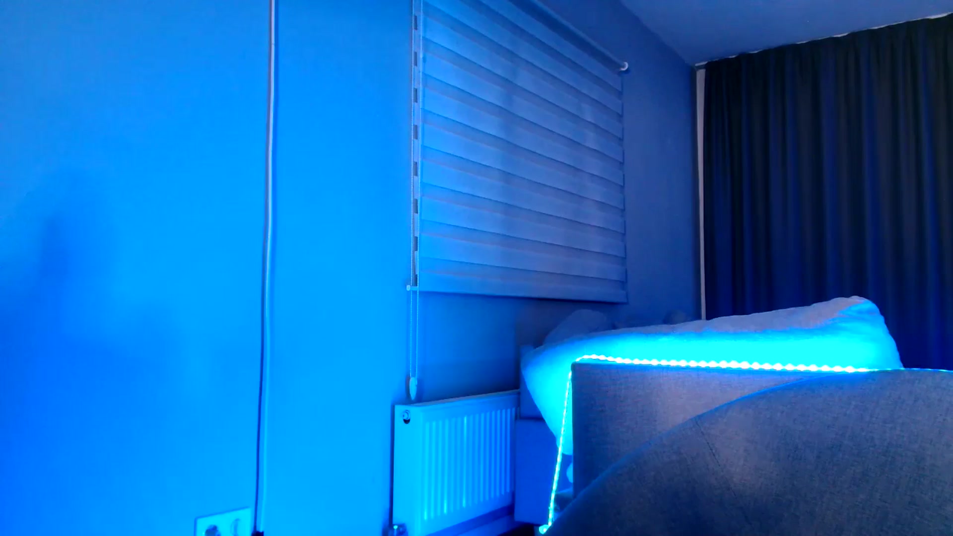 Gallery image thumbnail from Ana_Rose's myfreecams stream on, 03/14/2026, 02:09 image 15 of 20