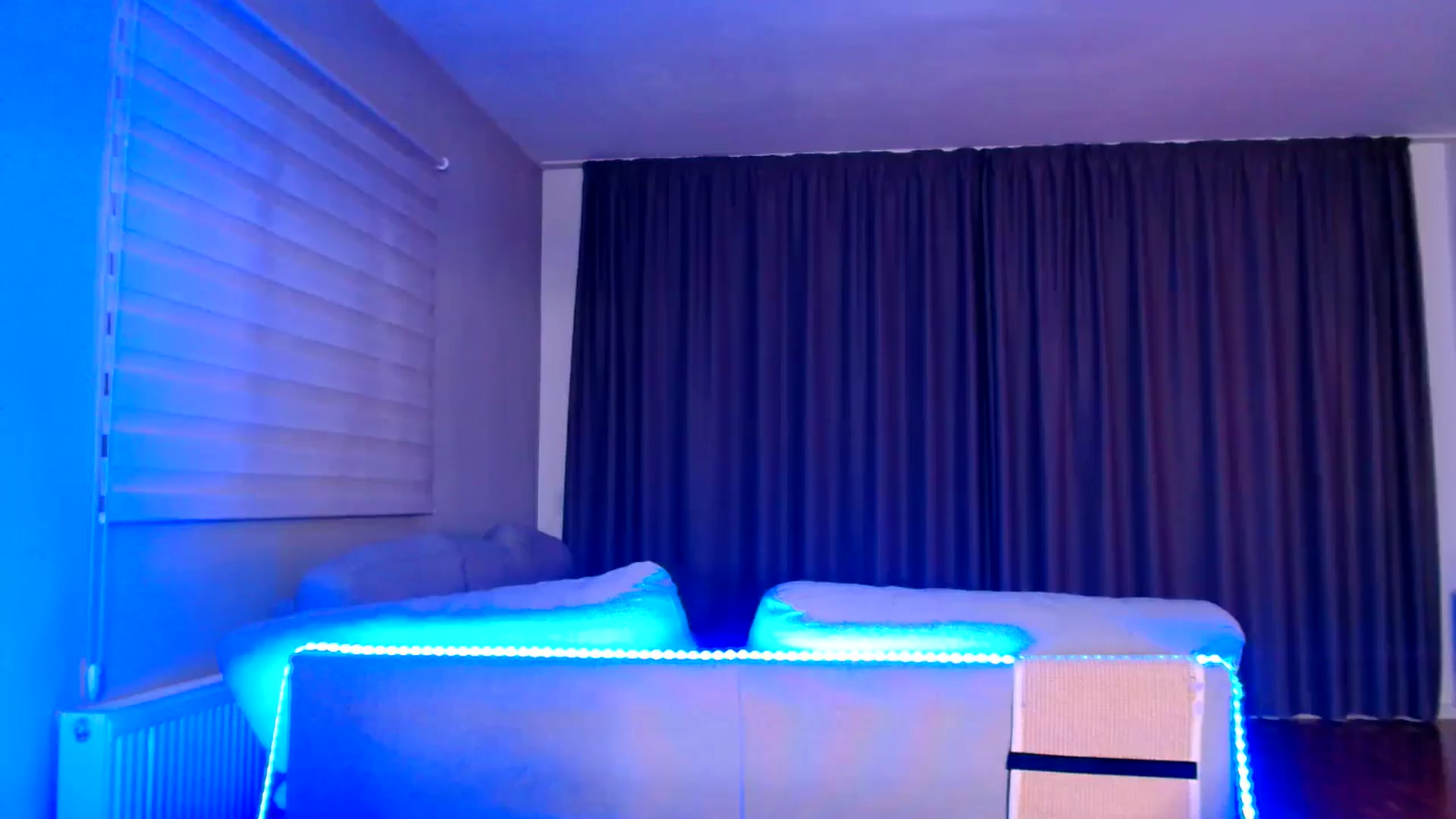 Gallery image thumbnail from Ana_Rose's myfreecams stream on, 03/28/2026, 24:03 image 7 of 20