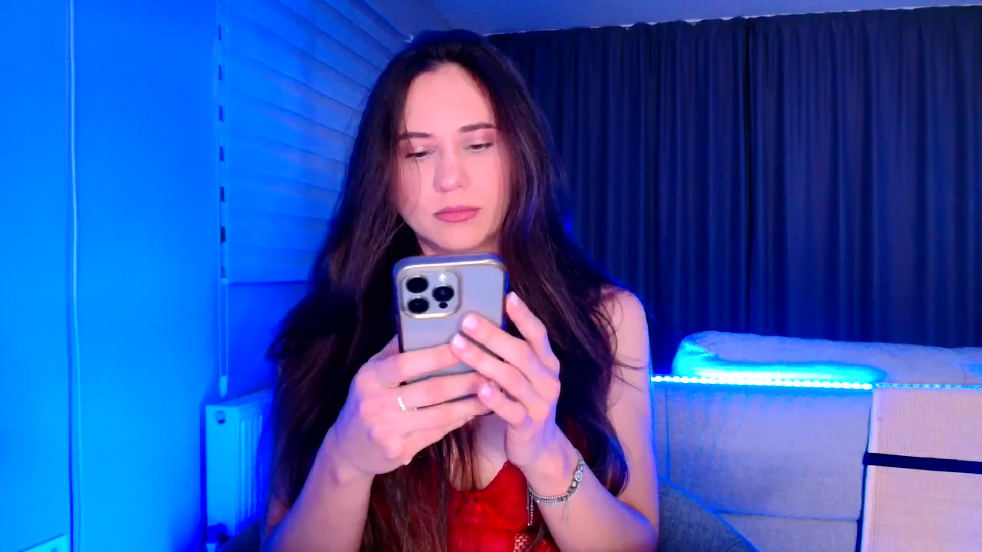 Gallery image thumbnail from Ana_Rose's myfreecams stream on, 03/29/2026, 24:04 image 9 of 20