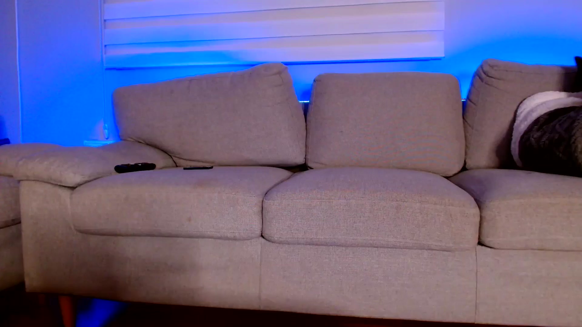 Gallery image thumbnail from Ana_Rose's myfreecams stream on, 03/30/2026, 22:15 image 7 of 20