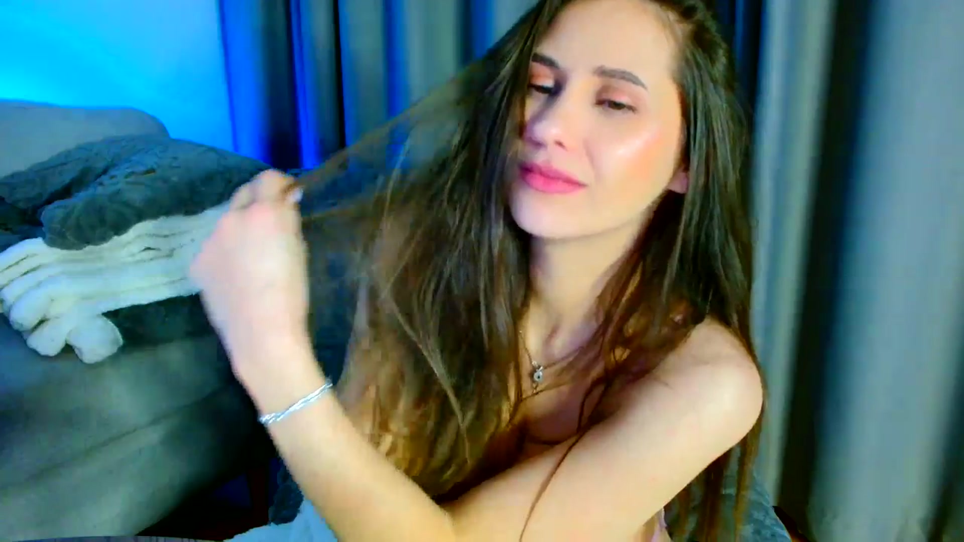 Gallery image thumbnail from Ana_Rose's myfreecams stream on, 04/11/2026, 24:44 image 12 of 20