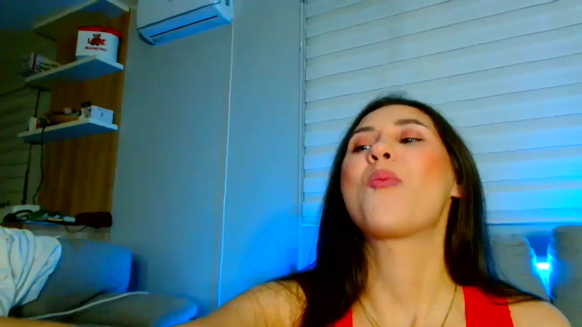 Gallery image thumbnail from Ana_Rose's myfreecams stream on, 04/17/2026, 23:26 image 16 of 20