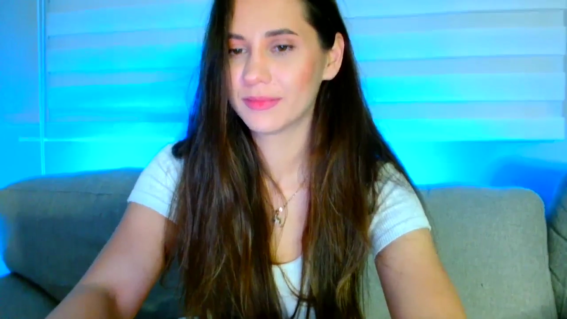 Gallery image thumbnail from Ana_Rose's myfreecams stream on, 05/04/2026, 21:45 image 18 of 20