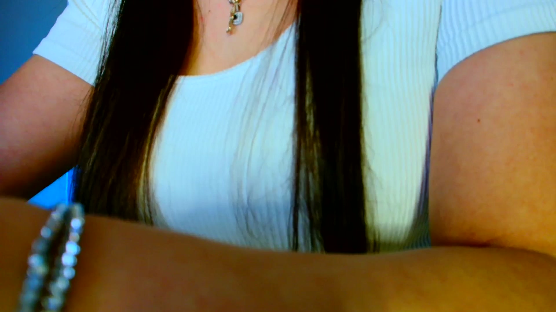 Gallery image thumbnail from Ana_Rose's myfreecams stream on, 05/04/2026, 21:45 image 13 of 20