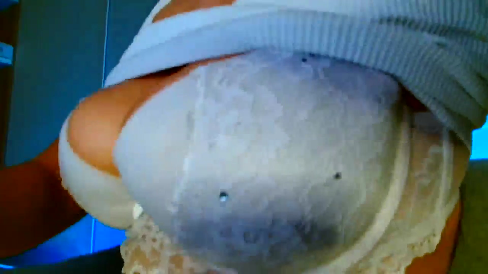 Gallery image thumbnail from Ana_Rose's myfreecams stream on, 05/04/2026, 21:45 image 4 of 20