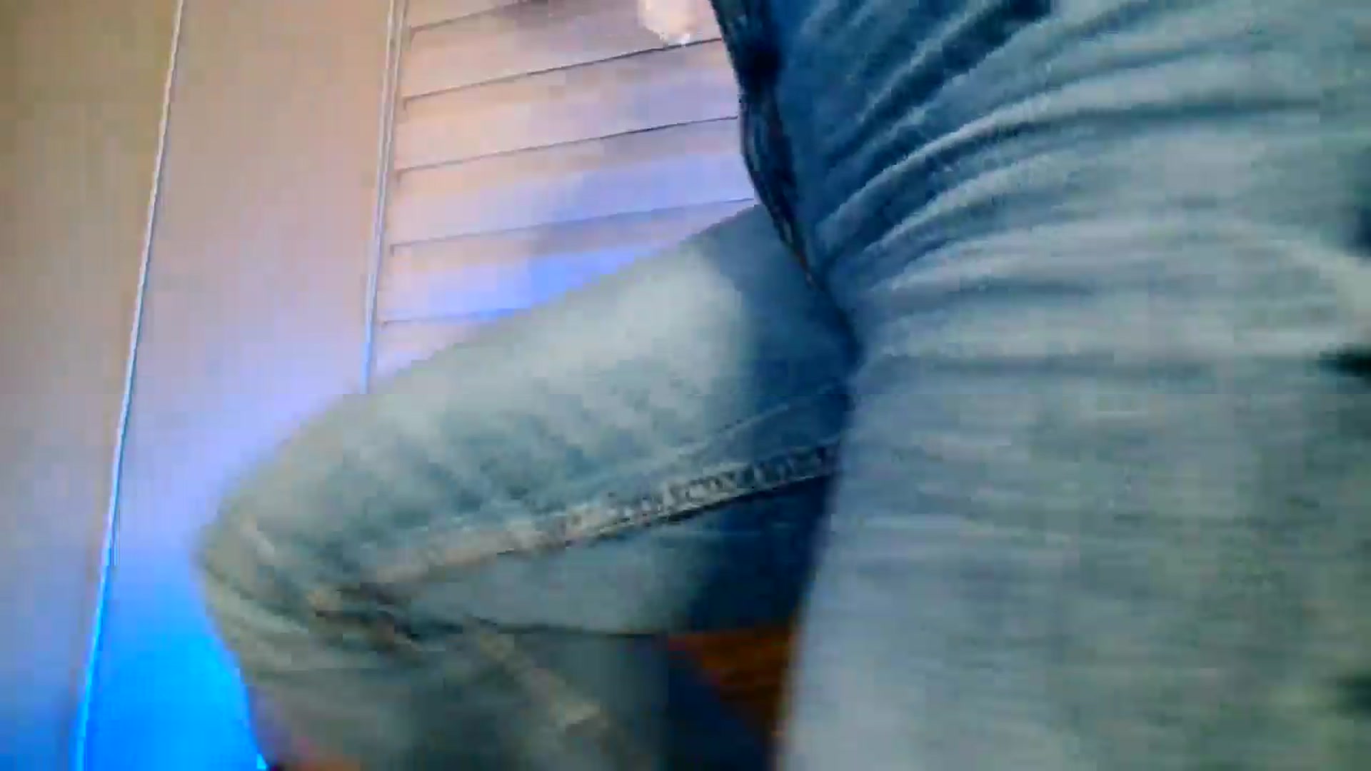 Gallery image thumbnail from Ana_Rose's myfreecams stream on, 05/07/2026, 21:18 image 5 of 20