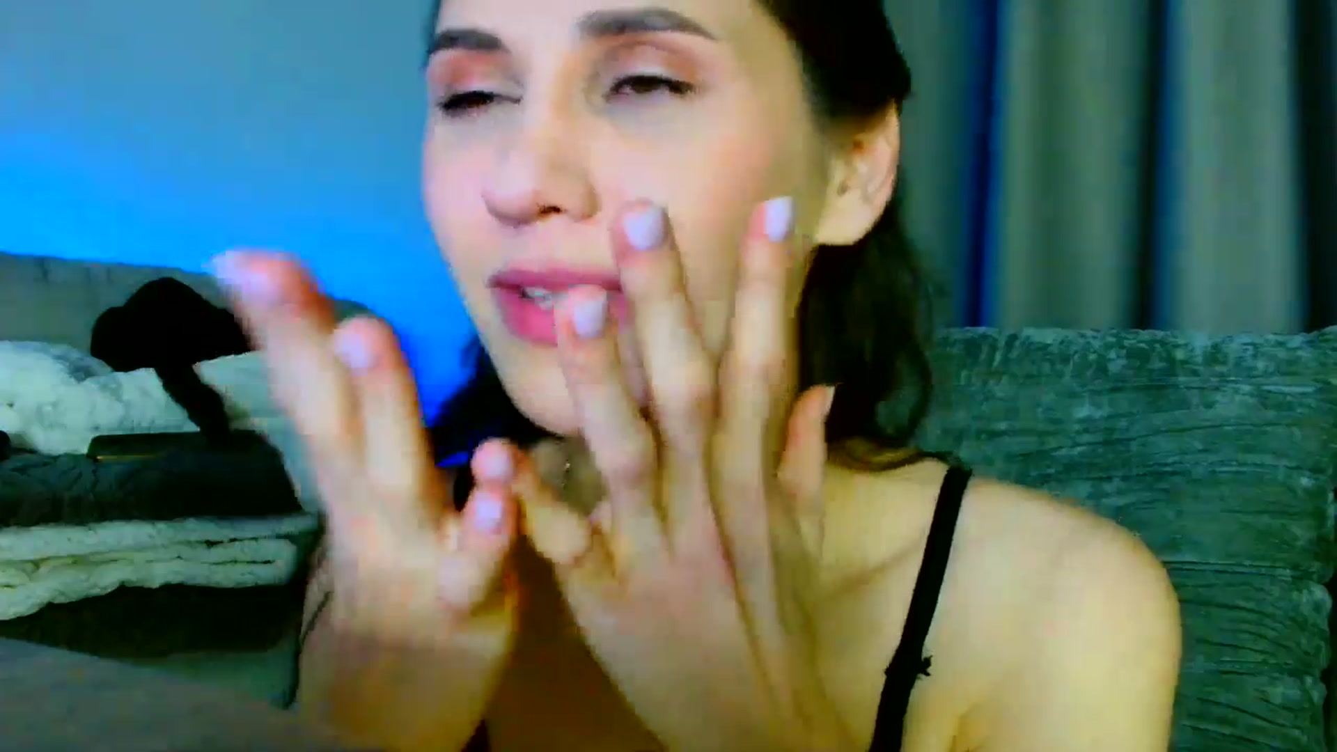 Gallery image thumbnail from Ana_Rose's myfreecams stream on, 05/07/2026, 22:52 image 20 of 20
