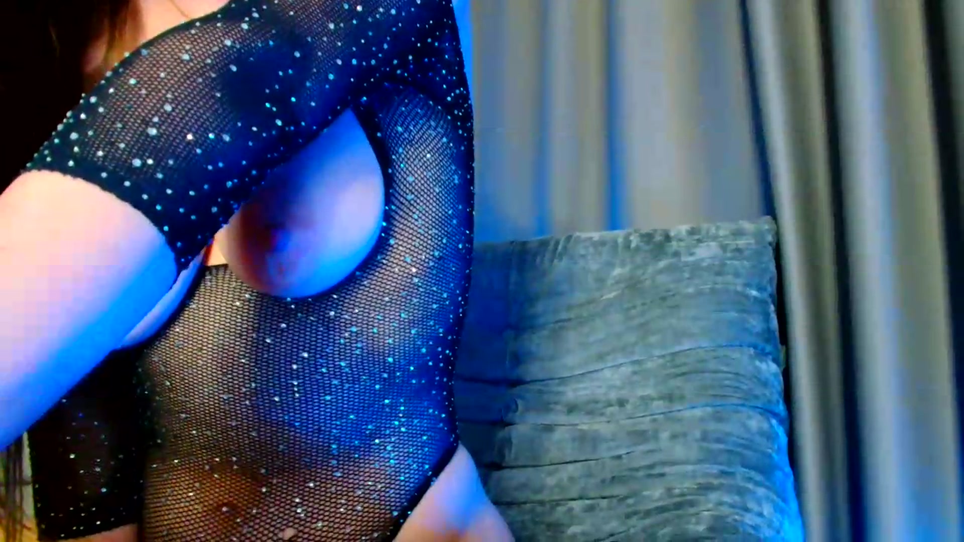 Gallery image thumbnail from Ana_Rose's myfreecams stream on, 05/17/2026, 24:01 image 14 of 20