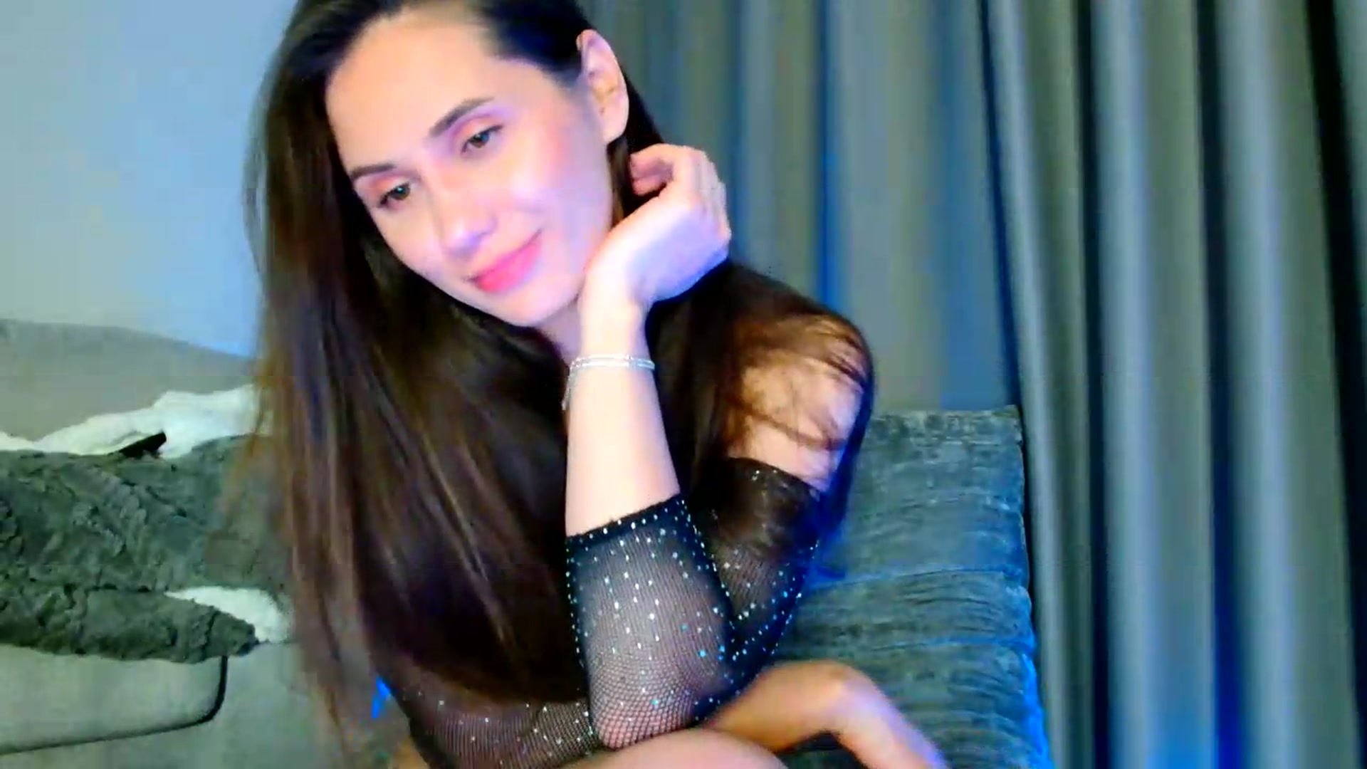 Gallery image thumbnail from Ana_Rose's myfreecams stream on, 05/17/2026, 24:01 image 6 of 20