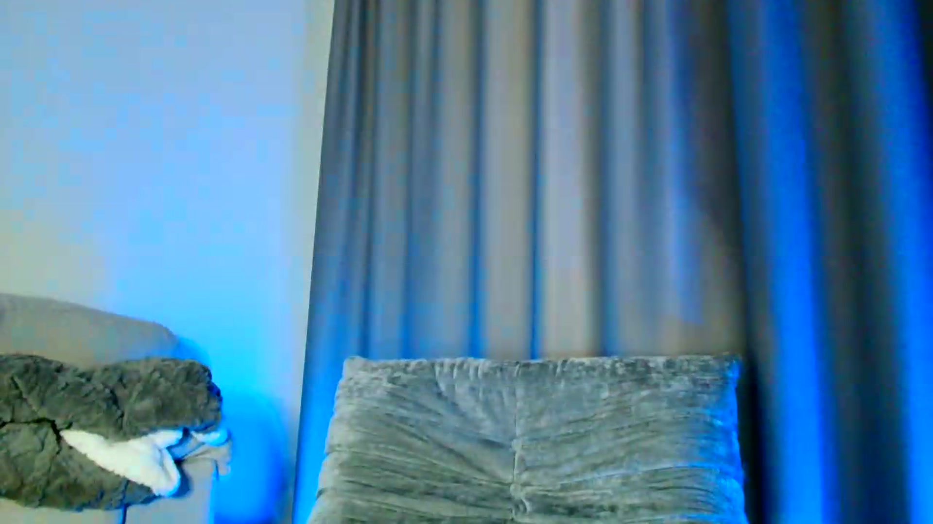 Gallery image thumbnail from Ana_Rose's myfreecams stream on, 05/21/2026, 20:29 image 7 of 20