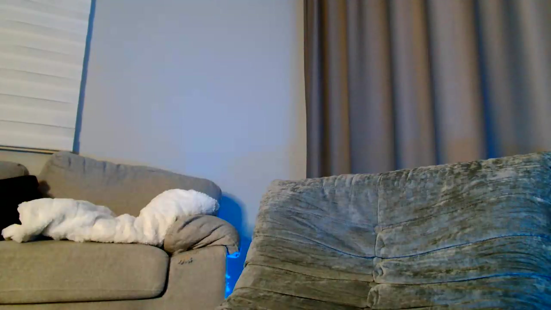 Gallery image thumbnail from Ana_Rose's myfreecams stream on, 05/23/2026, 22:08 image 15 of 20