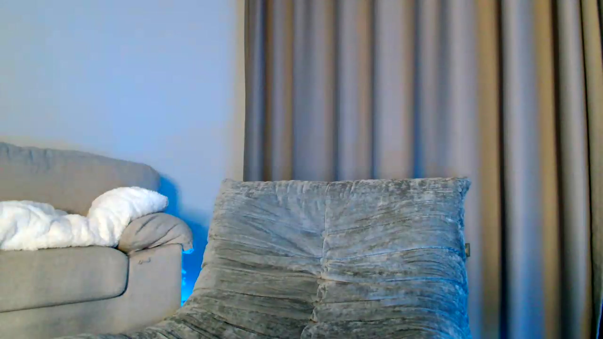 Gallery image thumbnail from Ana_Rose's myfreecams stream on, 05/23/2026, 22:44 image 12 of 20