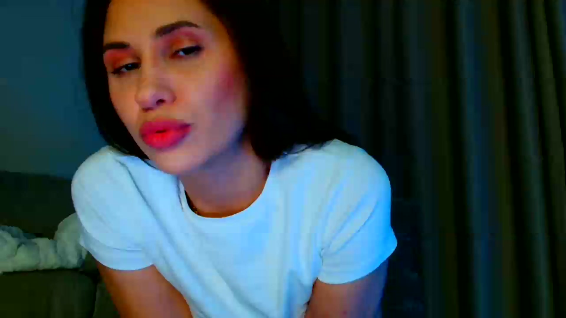 Gallery image thumbnail from Ana_Rose's myfreecams stream on, 05/24/2026, 02:17 image 1 of 20