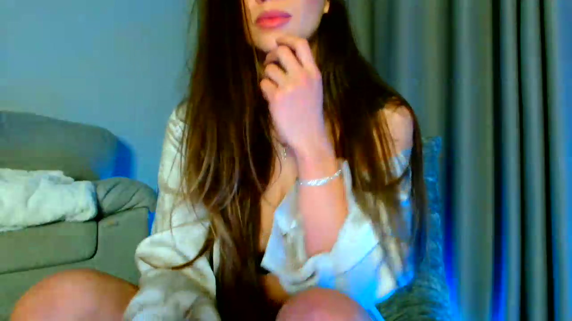 Gallery image thumbnail from Ana_Rose's myfreecams stream on, 05/25/2026, 23:37 image 17 of 20