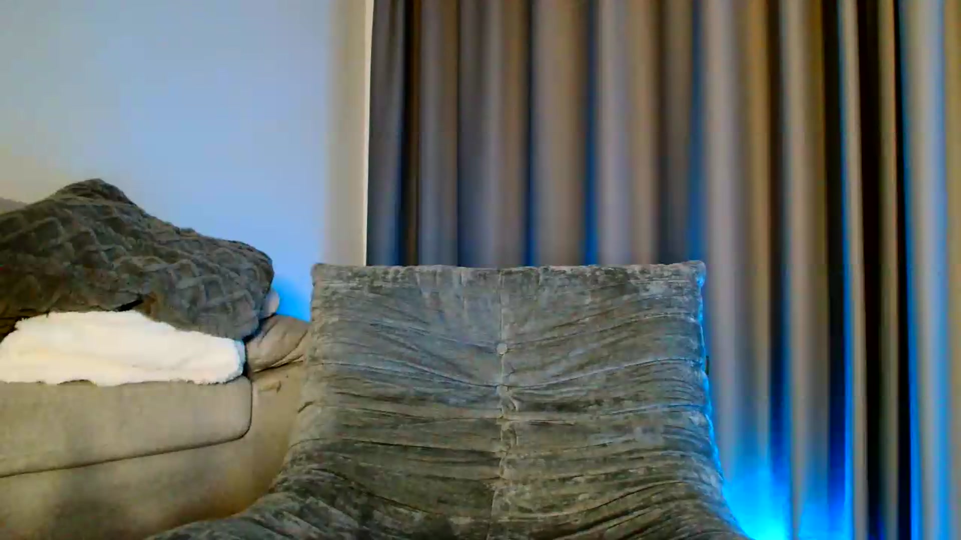 Gallery image thumbnail from Ana_Rose's myfreecams stream on, 05/29/2026, 23:28 image 19 of 20