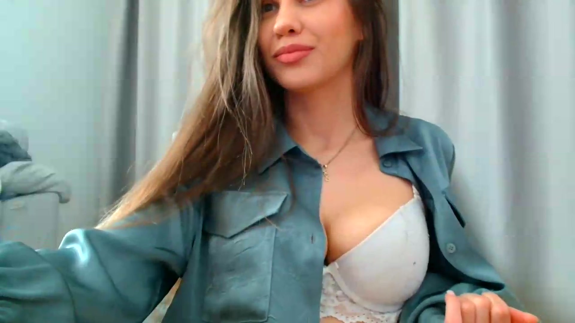 Gallery image thumbnail from Ana_Rose's myfreecams stream on, 06/05/2026, 13:31 image 19 of 20