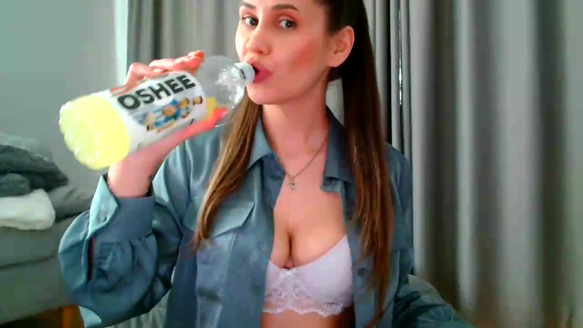 Gallery image thumbnail from Ana_Rose's myfreecams stream on, 06/05/2026, 16:02 image 15 of 20