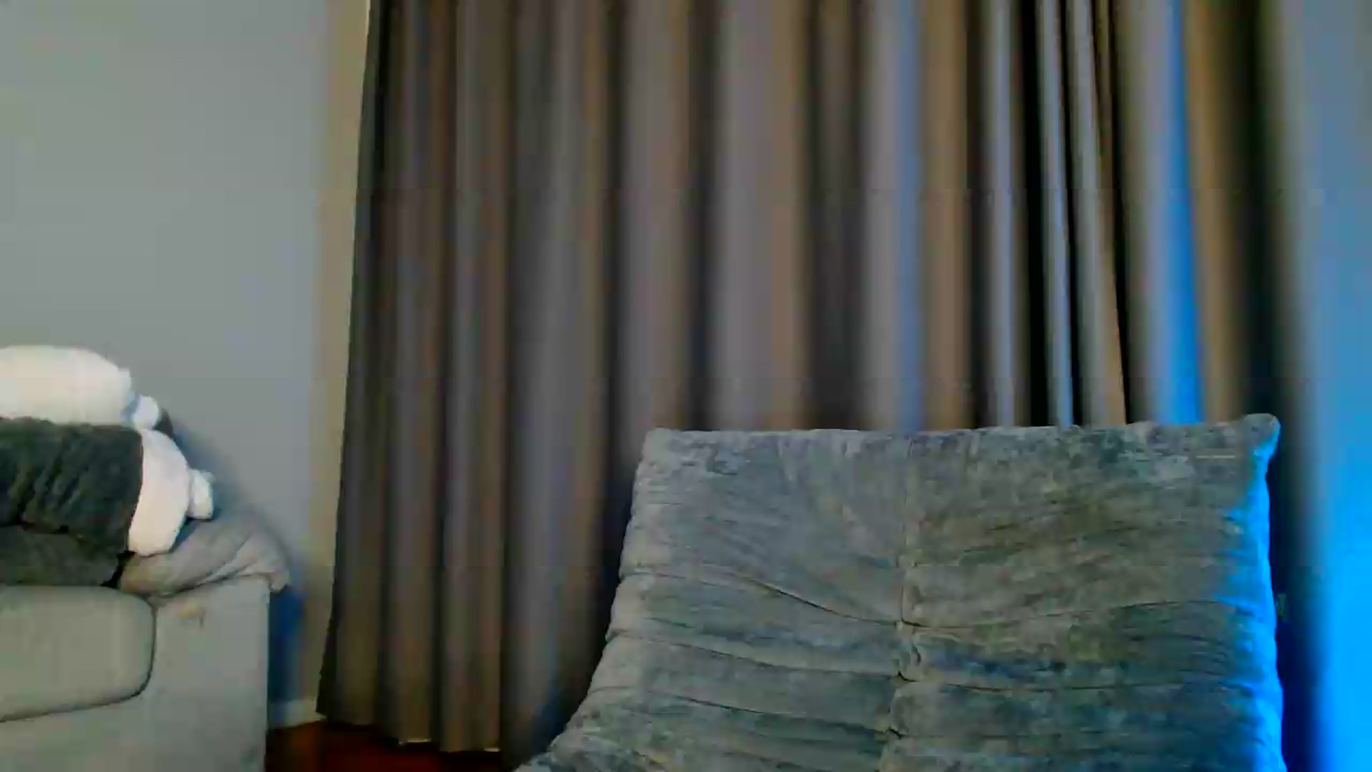 Gallery image thumbnail from Ana_Rose's myfreecams stream on, 06/06/2026, 22:02 image 6 of 20