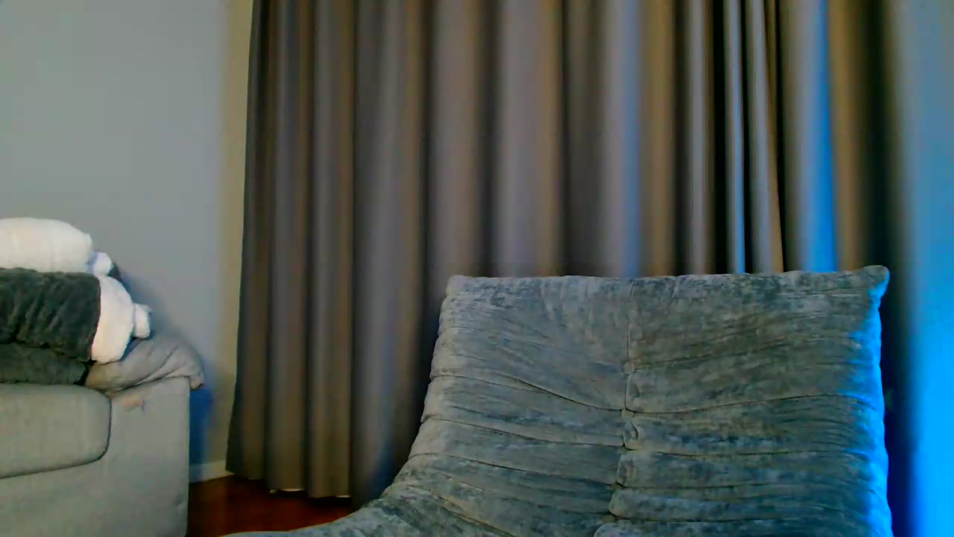 Gallery image thumbnail from Ana_Rose's myfreecams stream on, 06/06/2026, 22:02 image 18 of 20