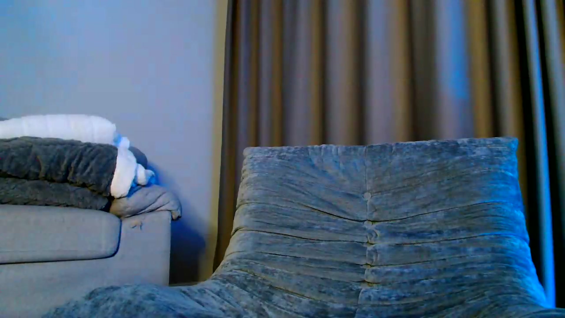 Gallery image thumbnail from Ana_Rose's myfreecams stream on, 06/06/2026, 22:38 image 8 of 20