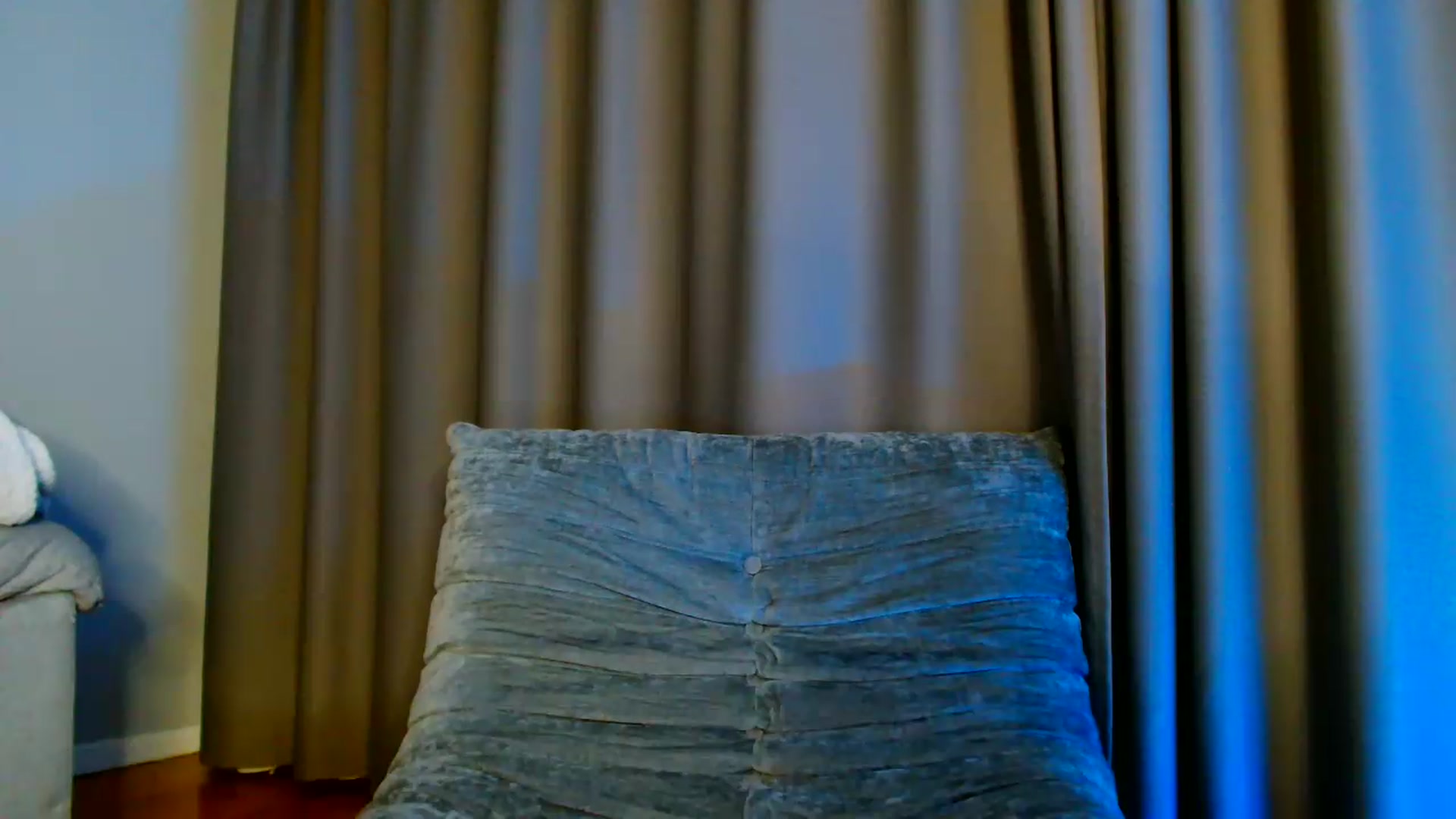 Gallery image thumbnail from Ana_Rose's myfreecams stream on, 06/08/2026, 23:37 image 2 of 20