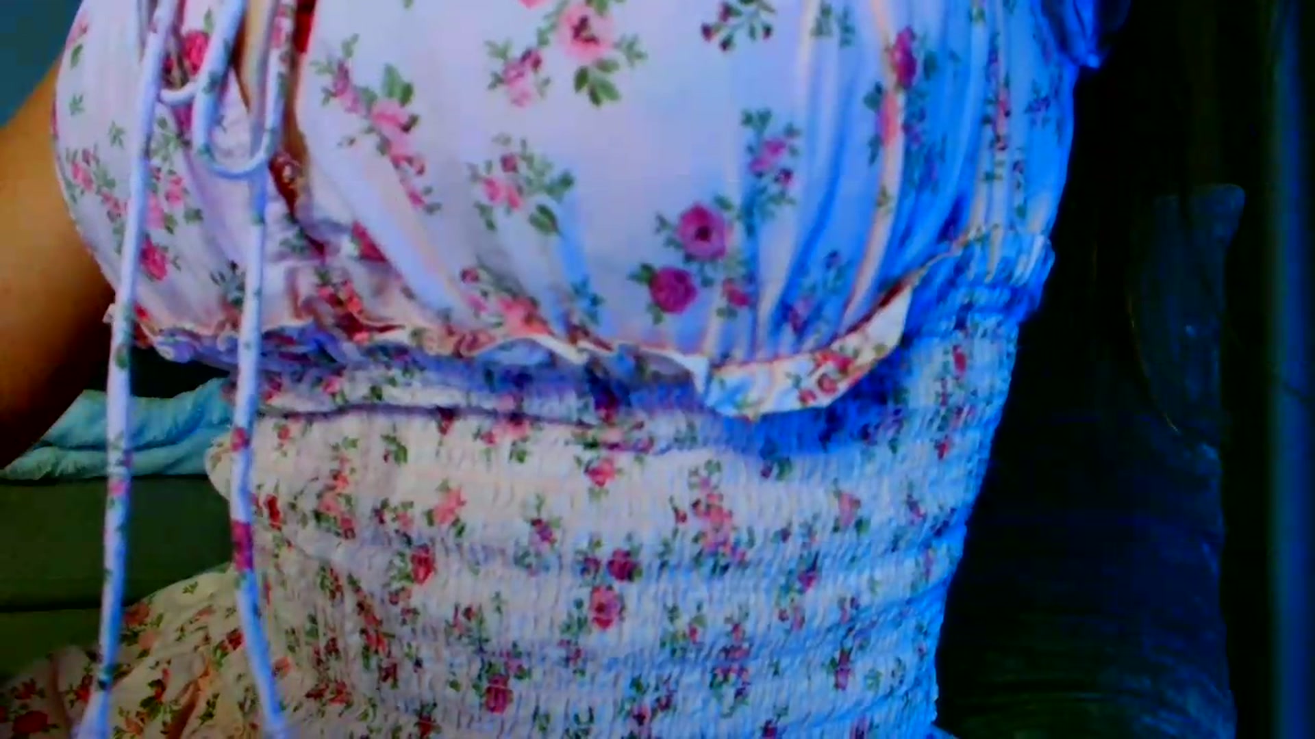 Gallery image thumbnail from Ana_Rose's myfreecams stream on, 06/12/2026, 22:39 image 19 of 20