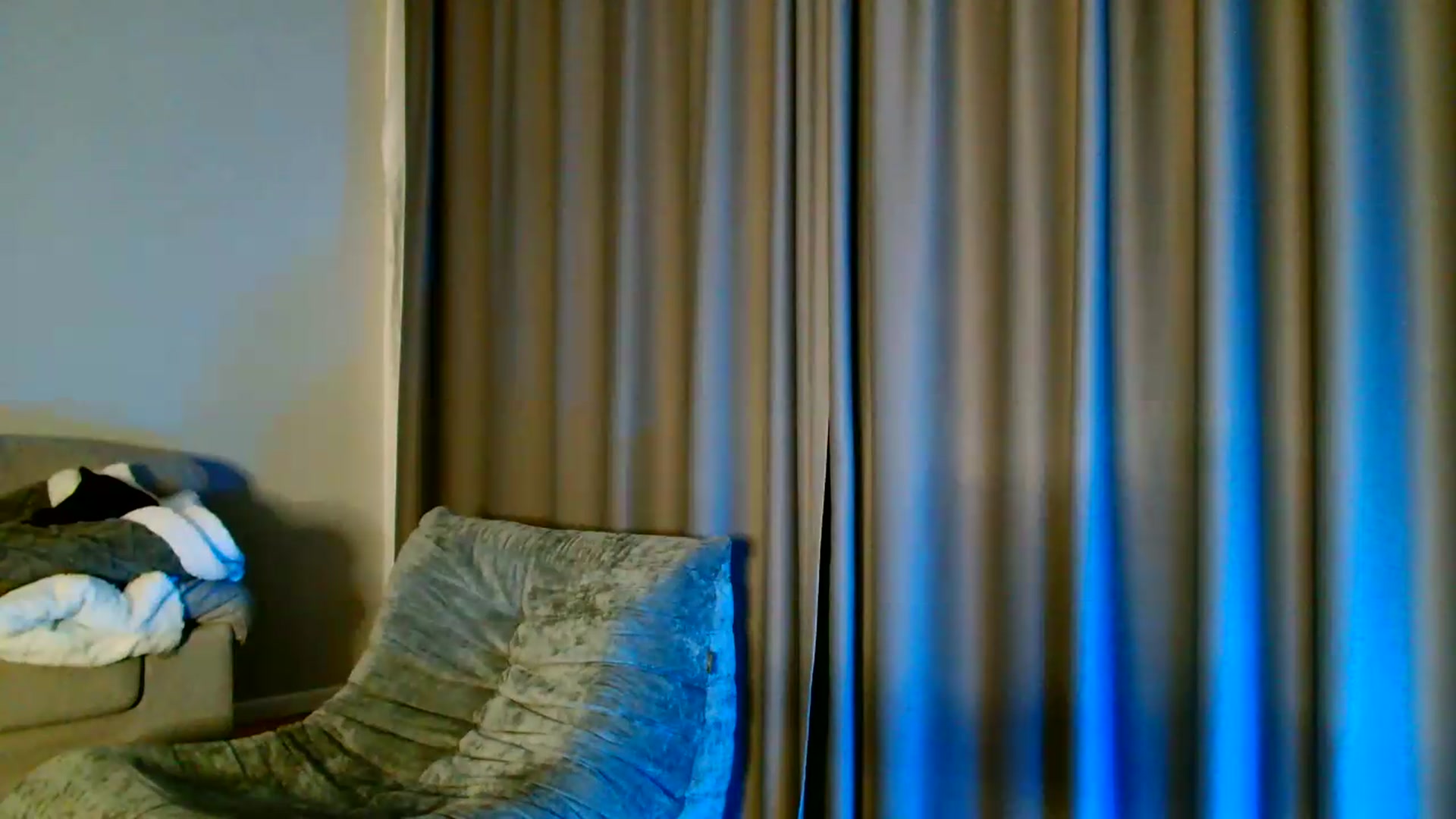 Gallery image thumbnail from Ana_Rose's myfreecams stream on, 06/20/2026, 24:28 image 16 of 20