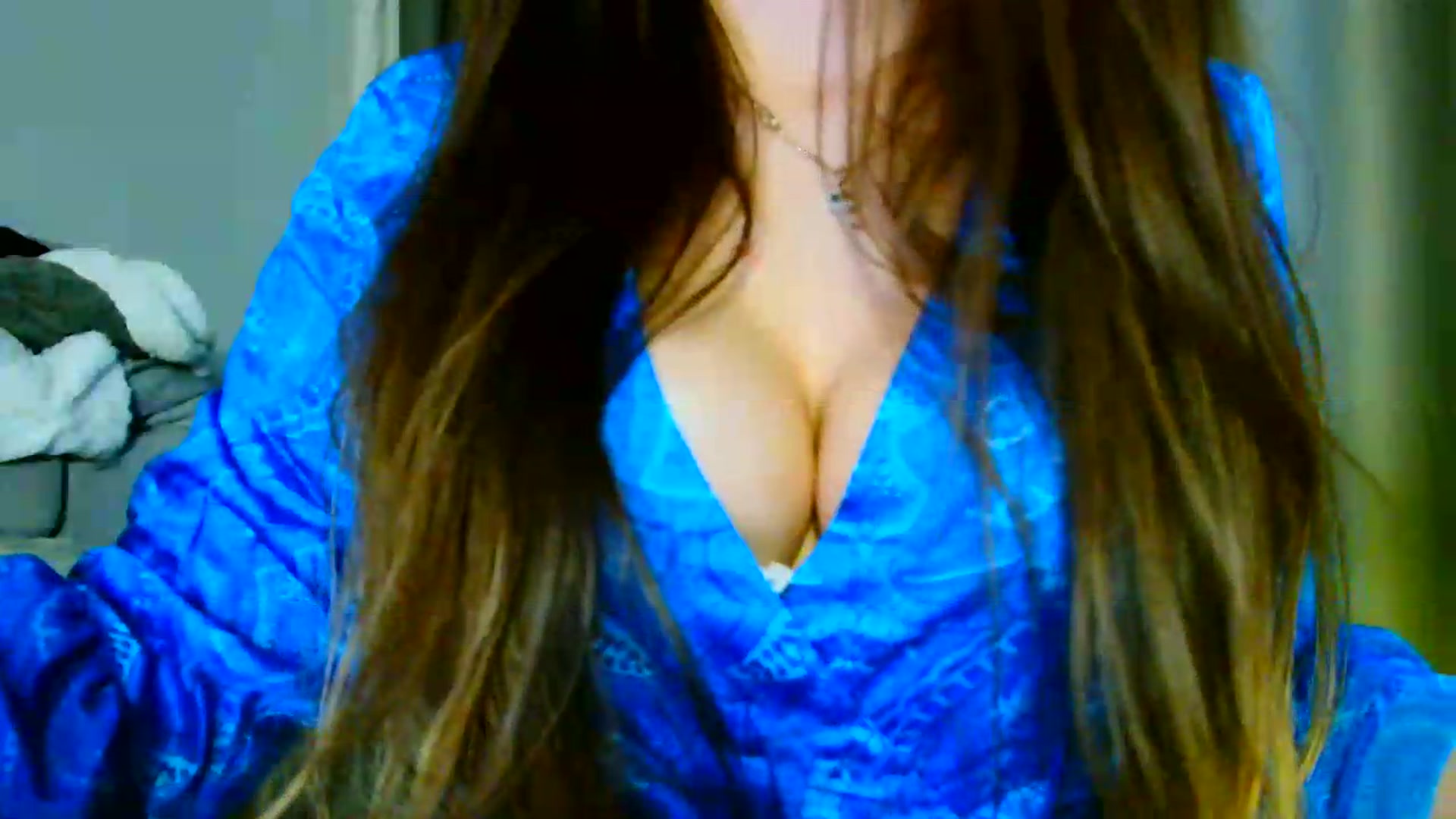 Gallery image thumbnail from Ana_Rose's myfreecams stream on, 06/20/2026, 24:28 image 19 of 20