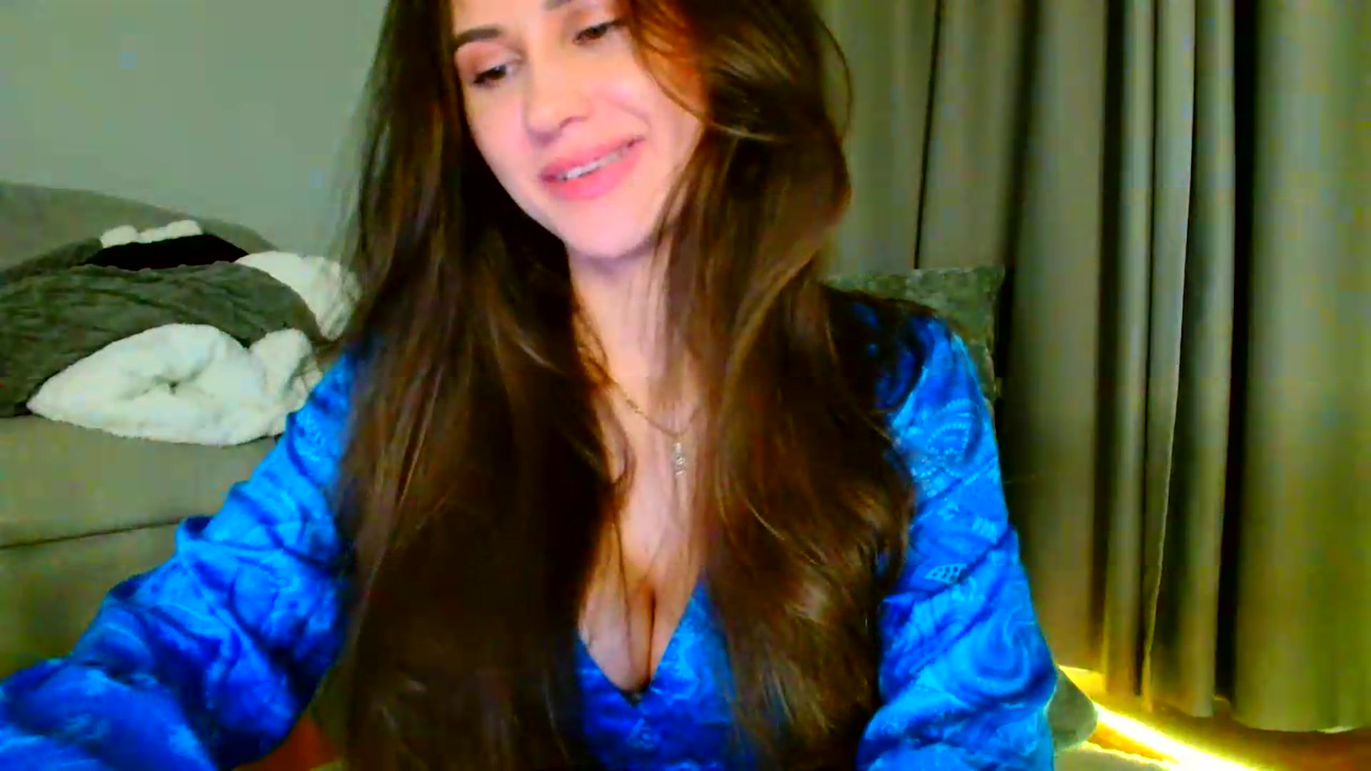 Gallery image thumbnail from Ana_Rose's myfreecams stream on, 06/20/2026, 02:42 image 18 of 20
