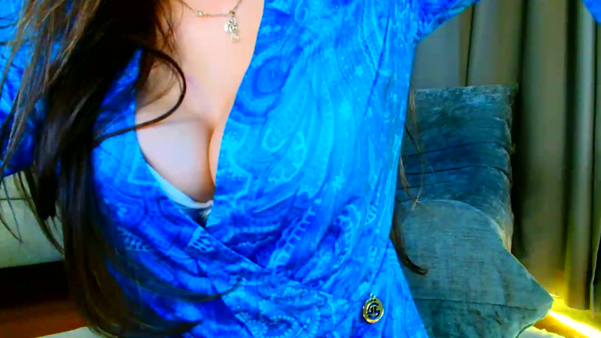 Gallery image thumbnail from Ana_Rose's myfreecams stream on, 06/20/2026, 02:42 image 11 of 20