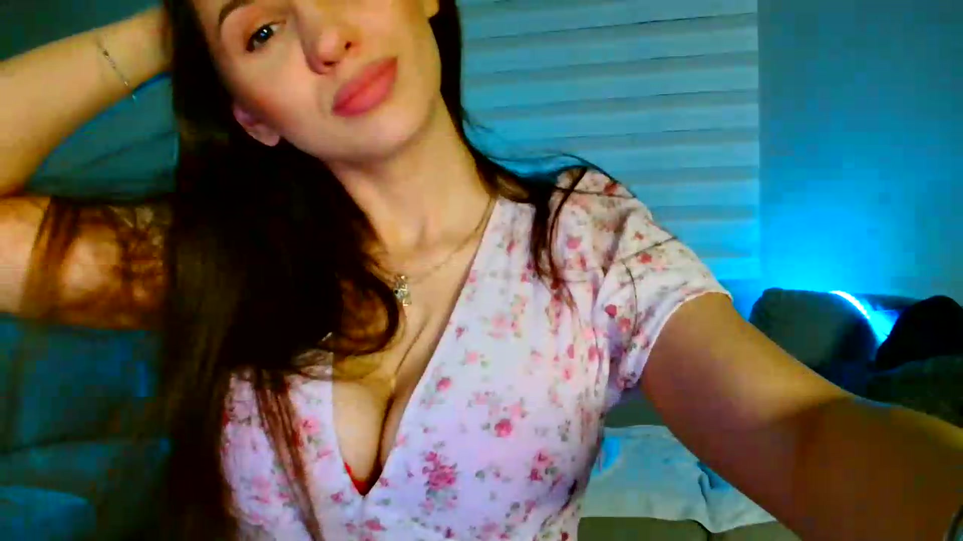 Gallery image thumbnail from Ana_Rose's myfreecams stream on, 06/21/2026, 22:40 image 6 of 20
