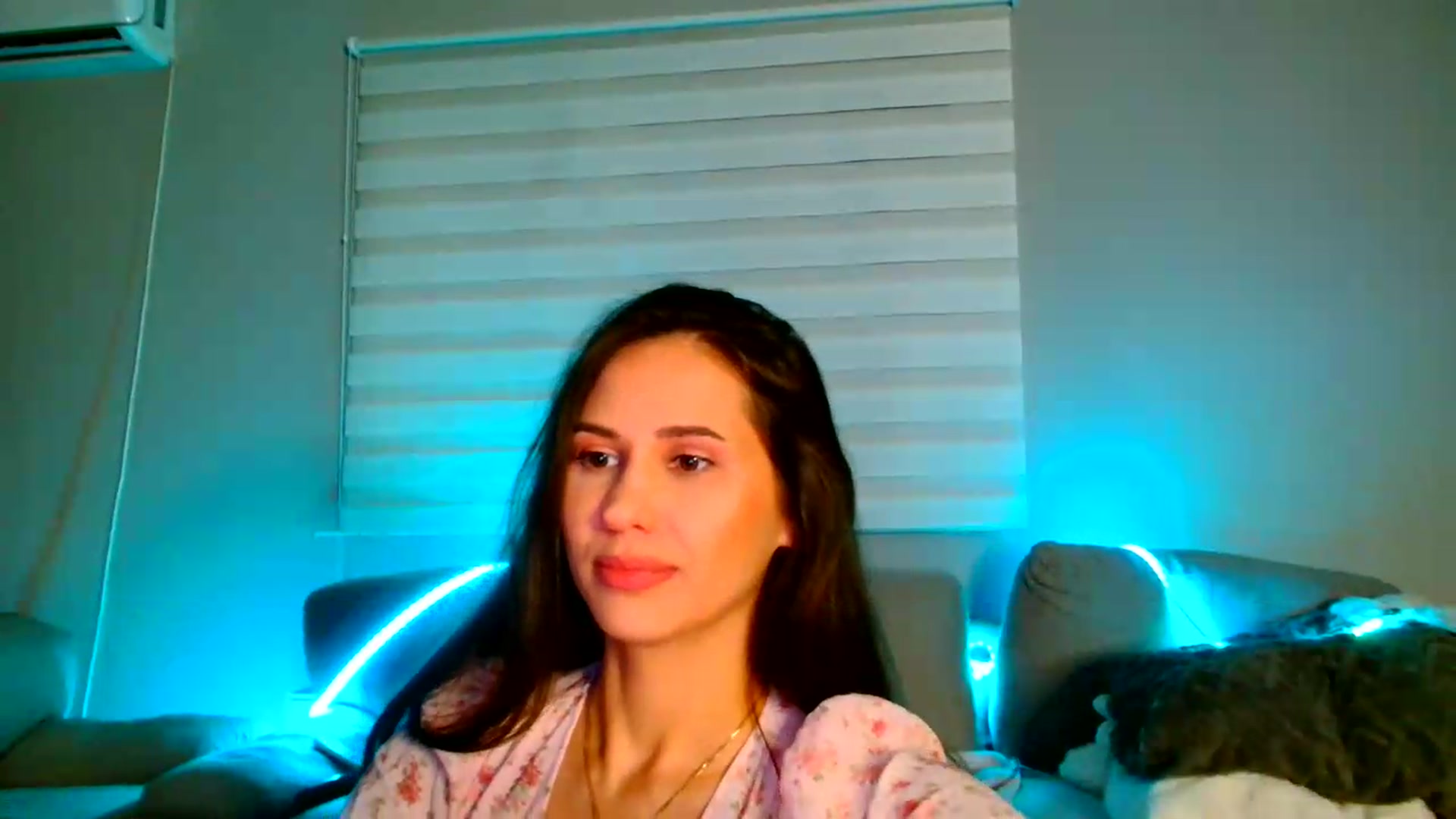 Gallery image thumbnail from Ana_Rose's myfreecams stream on, 06/21/2026, 22:40 image 18 of 20