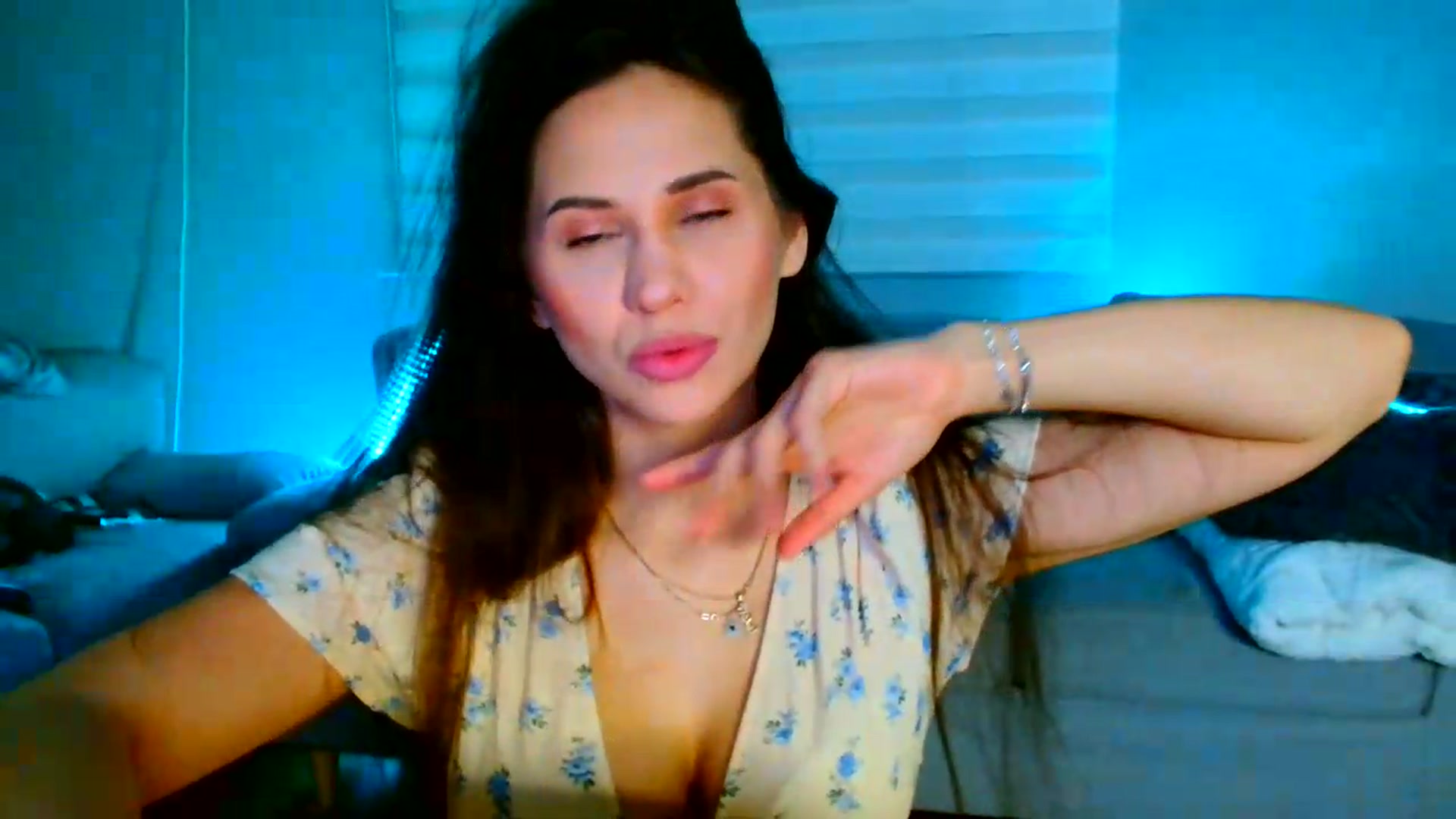 Gallery image thumbnail from Ana_Rose's myfreecams stream on, 06/26/2026, 24:06 image 5 of 20