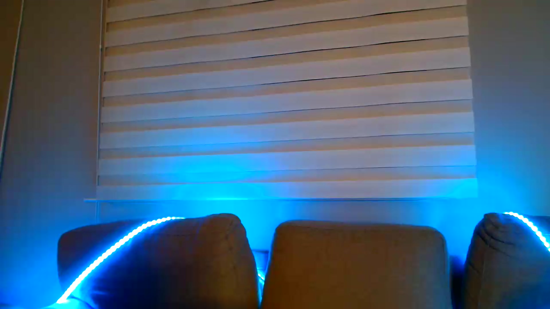 Gallery image thumbnail from Ana_Rose's myfreecams stream on, 06/27/2026, 24:05 image 3 of 20