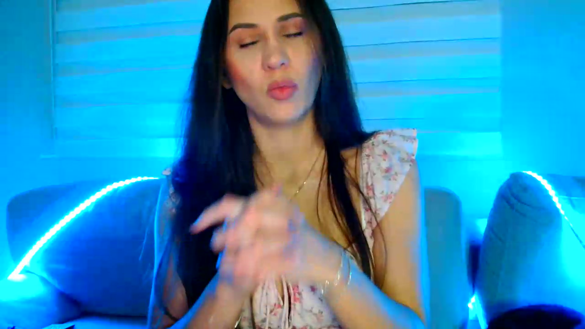 Gallery image thumbnail from Ana_Rose's myfreecams stream on, 06/27/2026, 24:05 image 13 of 20
