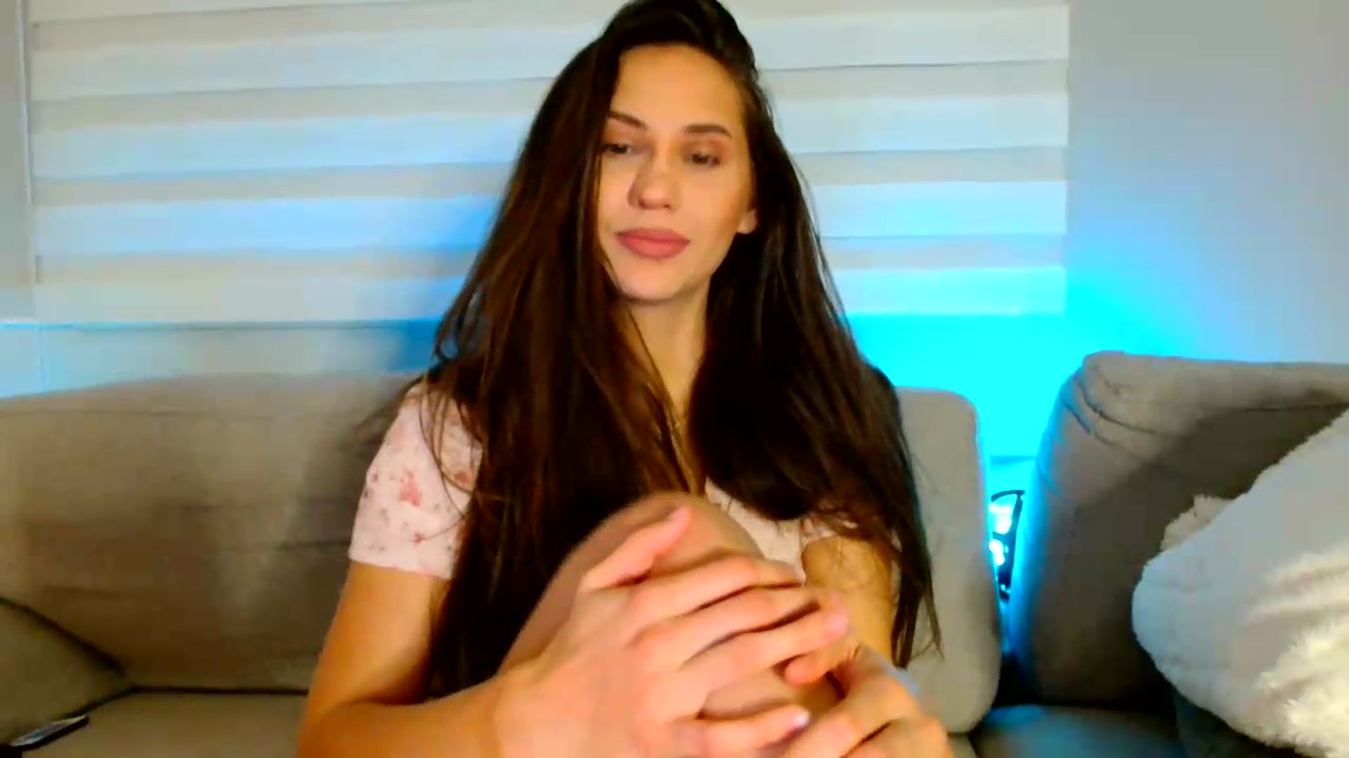 Gallery image thumbnail from Ana_Rose's myfreecams stream on, 06/28/2026, 22:41 image 11 of 20