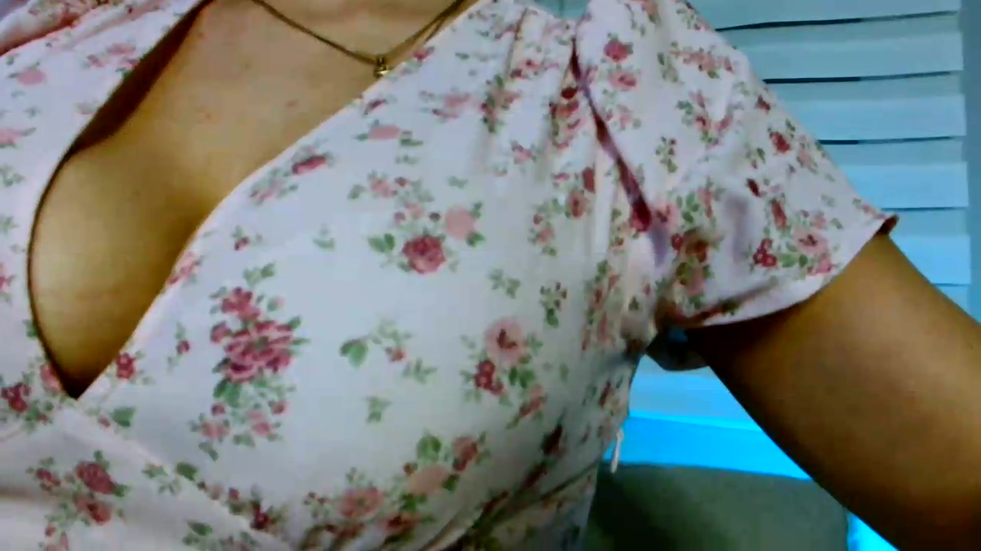 Gallery image thumbnail from Ana_Rose's myfreecams stream on, 06/28/2026, 22:41 image 10 of 20