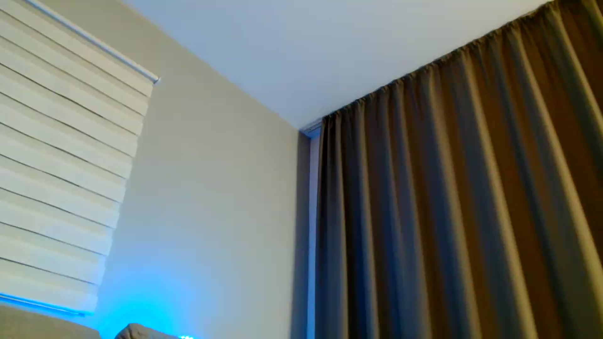 Gallery image thumbnail from Ana_Rose's myfreecams stream on, 07/07/2026, 20:52 image 18 of 20