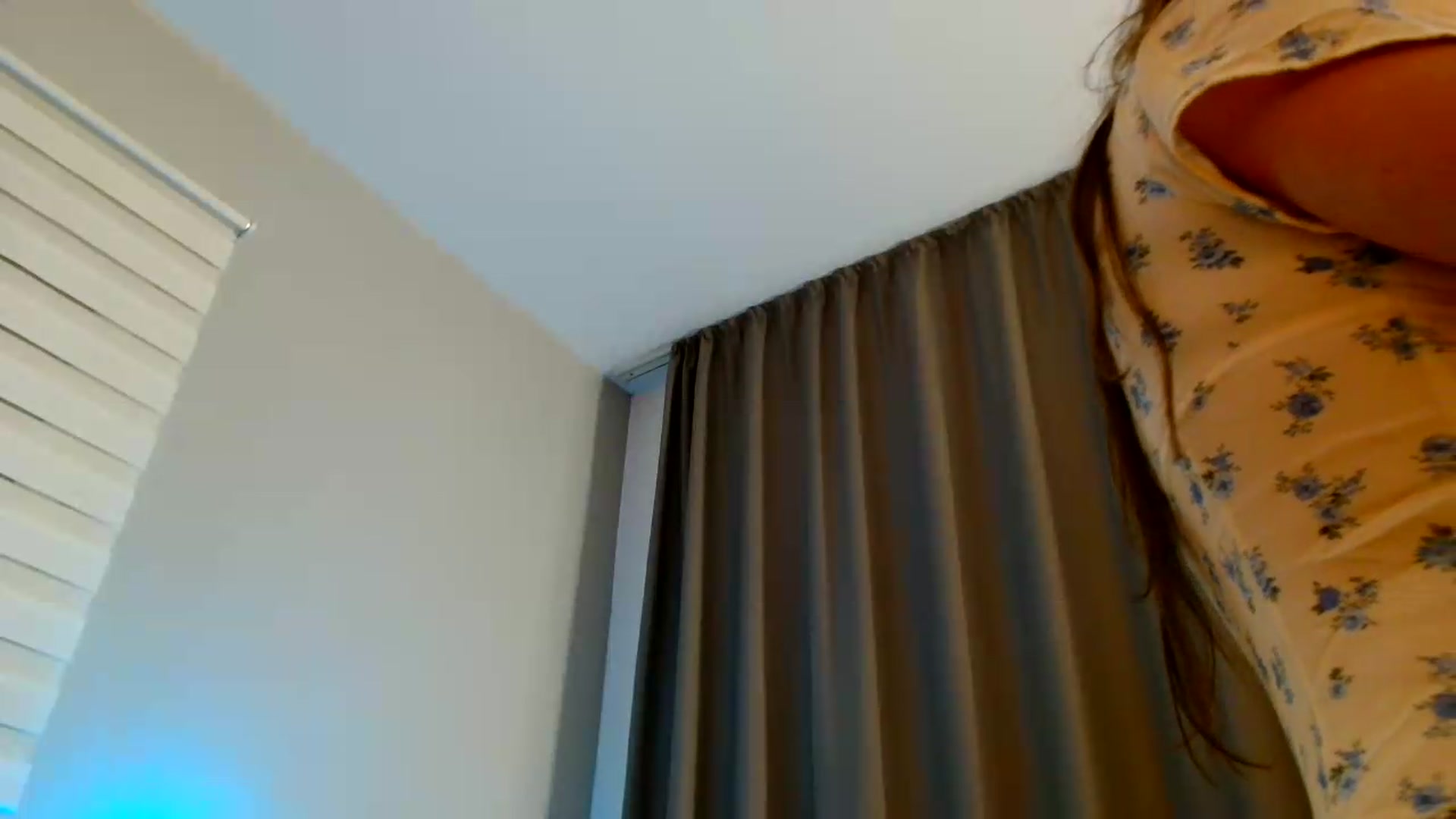 Gallery image thumbnail from Ana_Rose's myfreecams stream on, 07/09/2026, 24:33 image 12 of 20