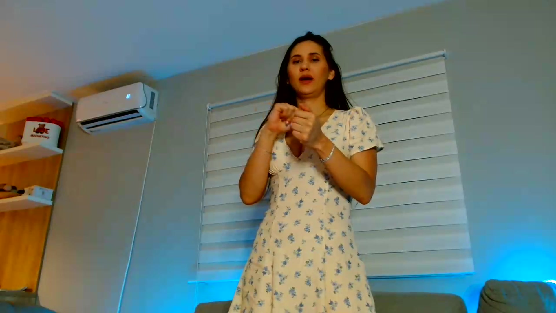 Gallery image thumbnail from Ana_Rose's myfreecams stream on, 07/09/2026, 24:33 image 19 of 20