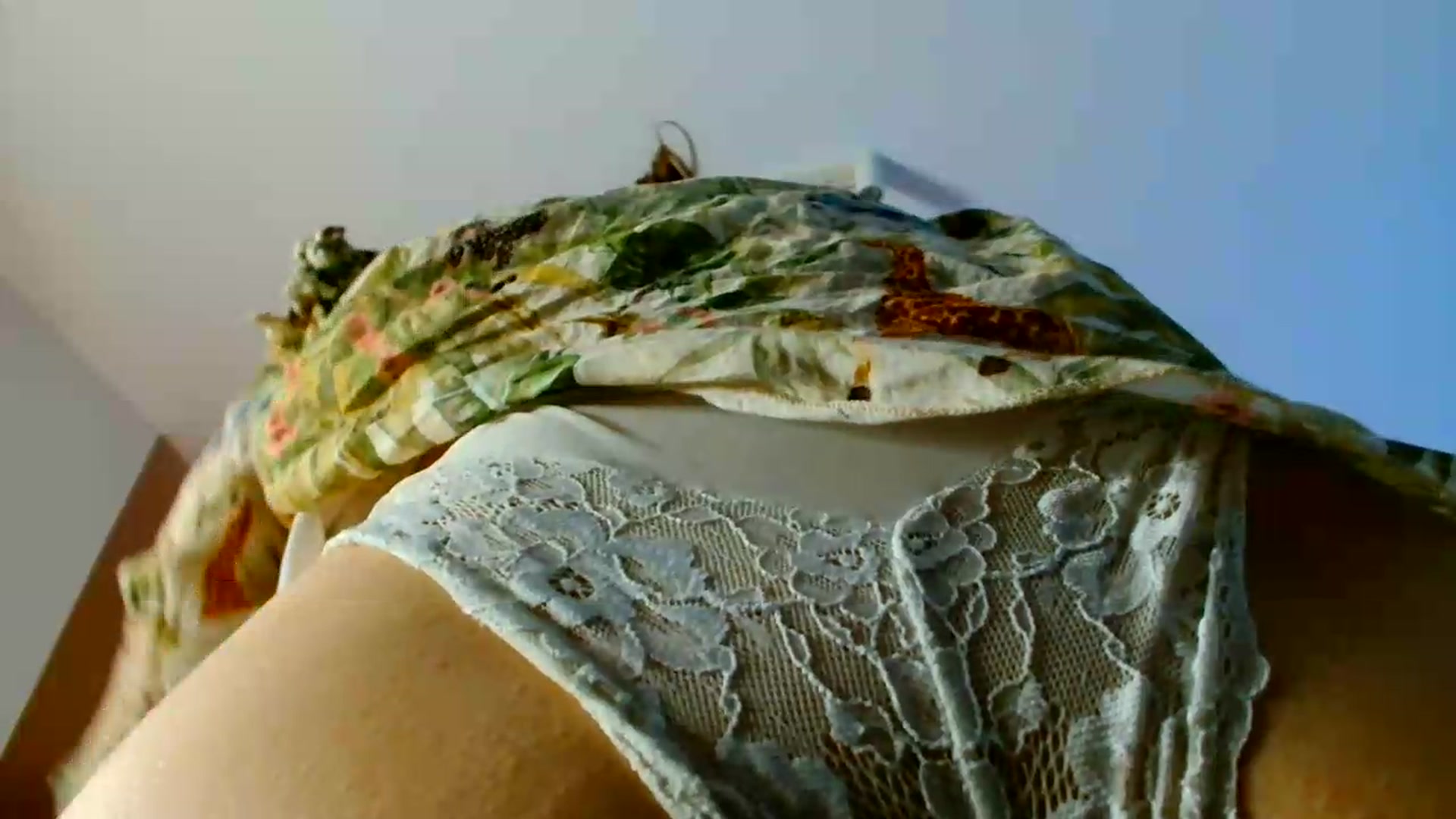 Gallery image thumbnail from Ana_Rose's myfreecams stream on, 07/10/2026, 01:12 image 18 of 20