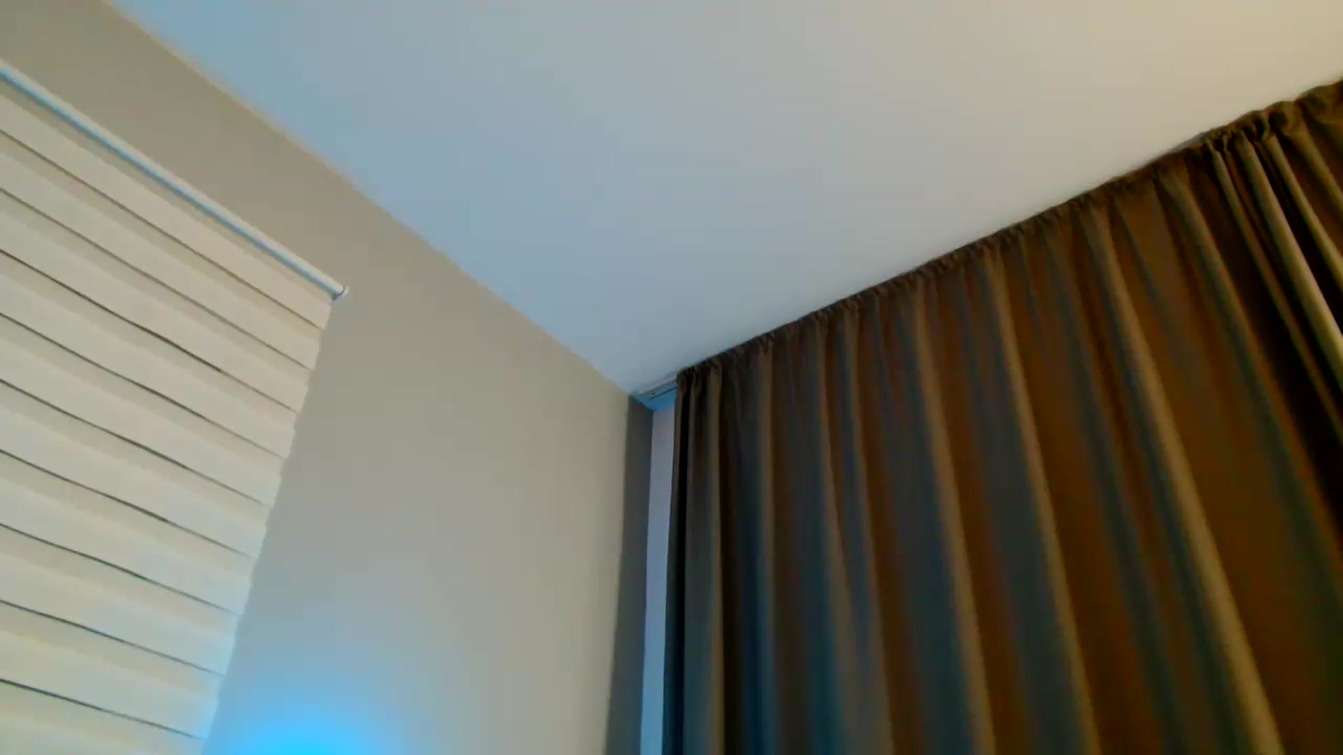 Gallery image thumbnail from Ana_Rose's myfreecams stream on, 07/11/2026, 01:51 image 18 of 20