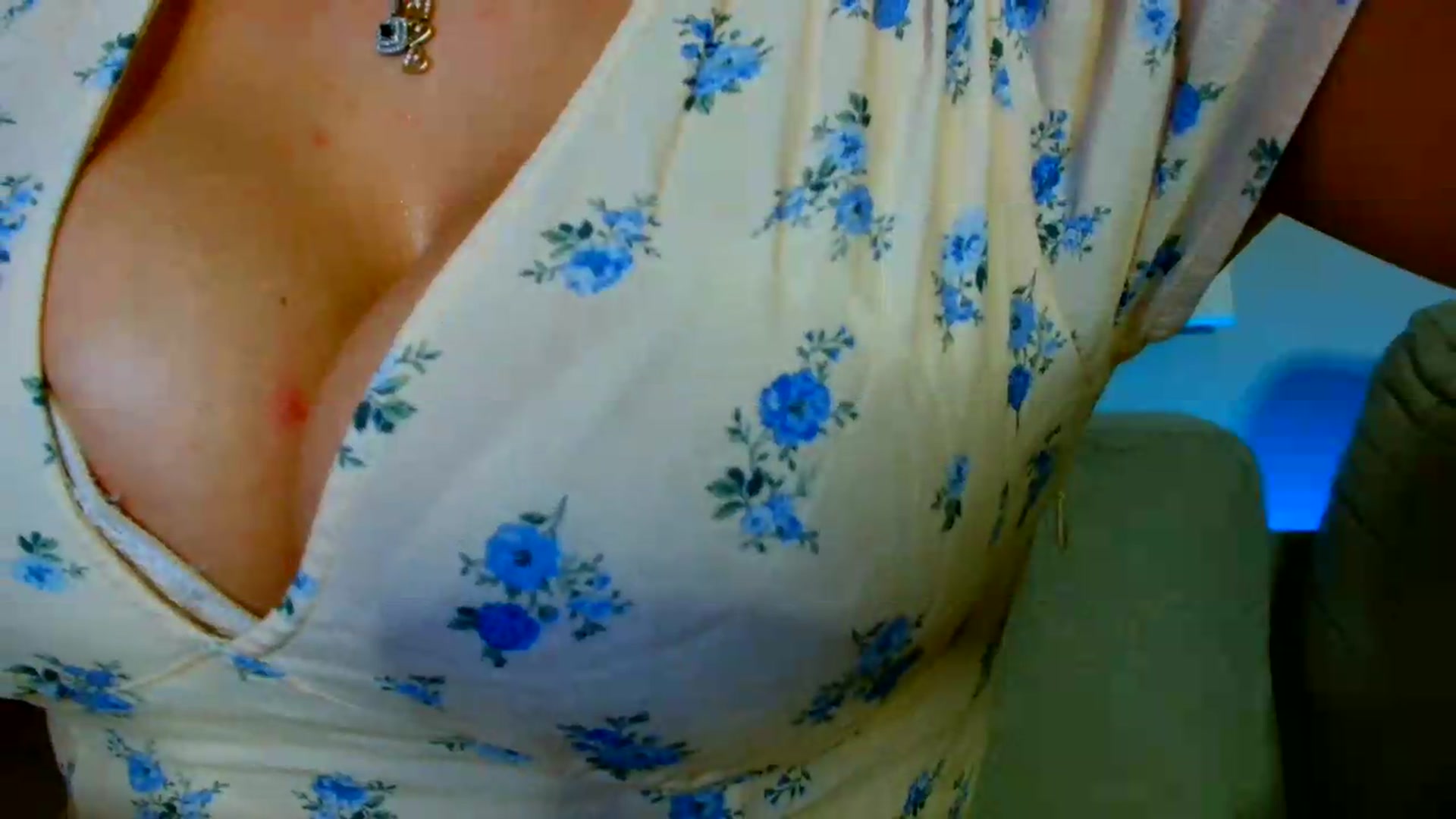 Gallery image thumbnail from Ana_Rose's myfreecams stream on, 08/02/2026, 22:44 image 7 of 20