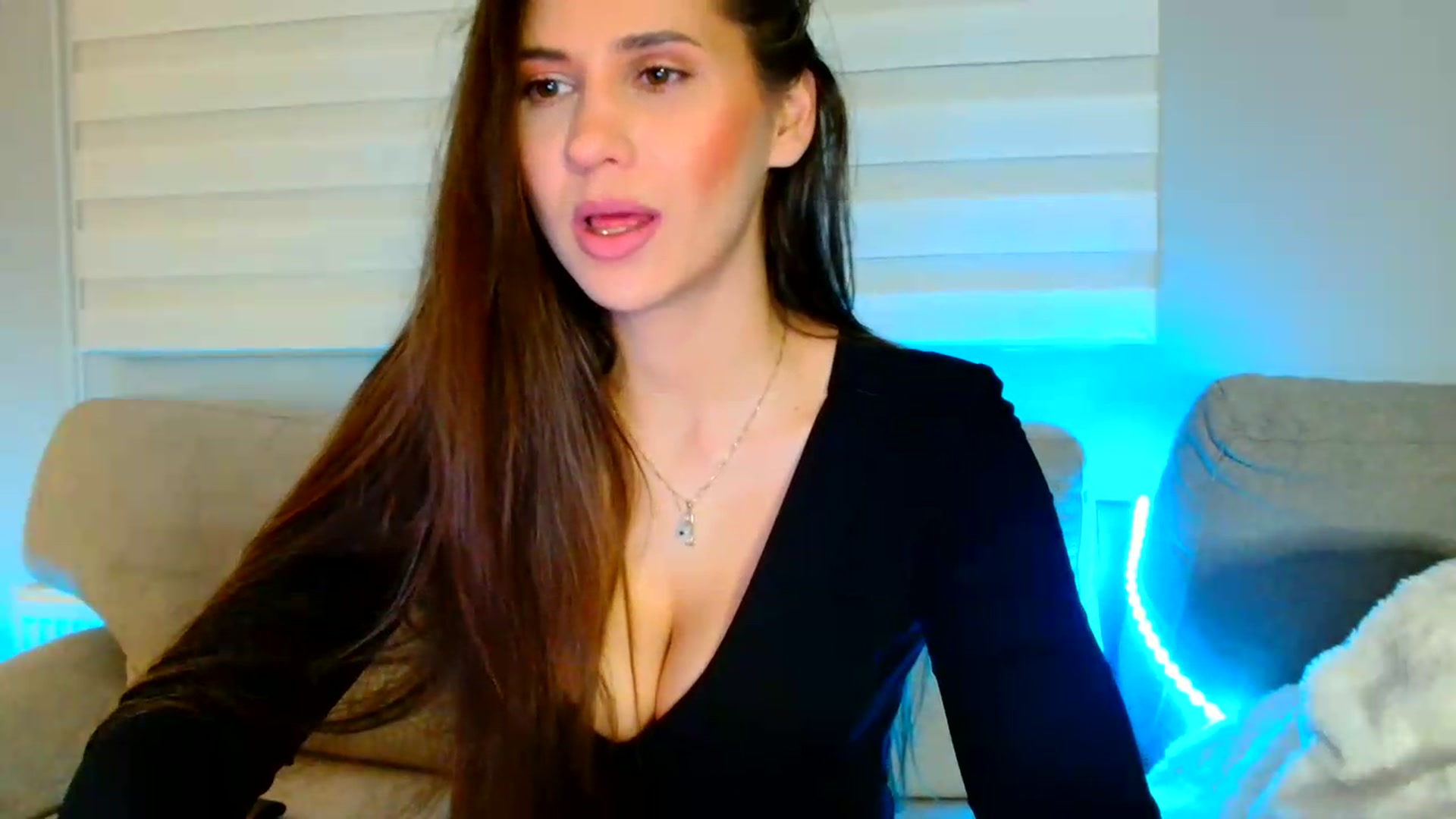 Gallery image thumbnail from Ana_Rose's myfreecams stream on, 08/16/2026, 21:06 image 18 of 20