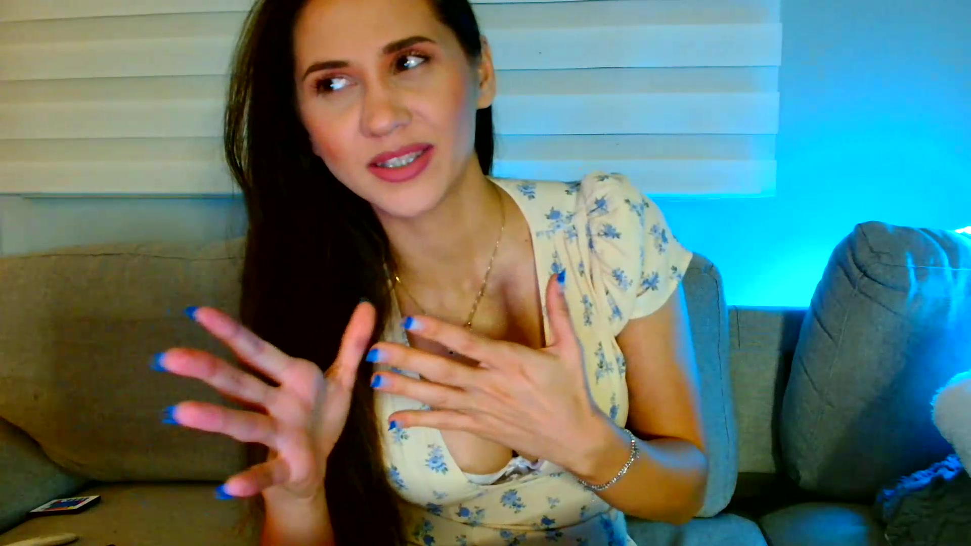 Gallery image thumbnail from Ana_Rose's myfreecams stream on, 08/21/2026, 21:34 image 12 of 20
