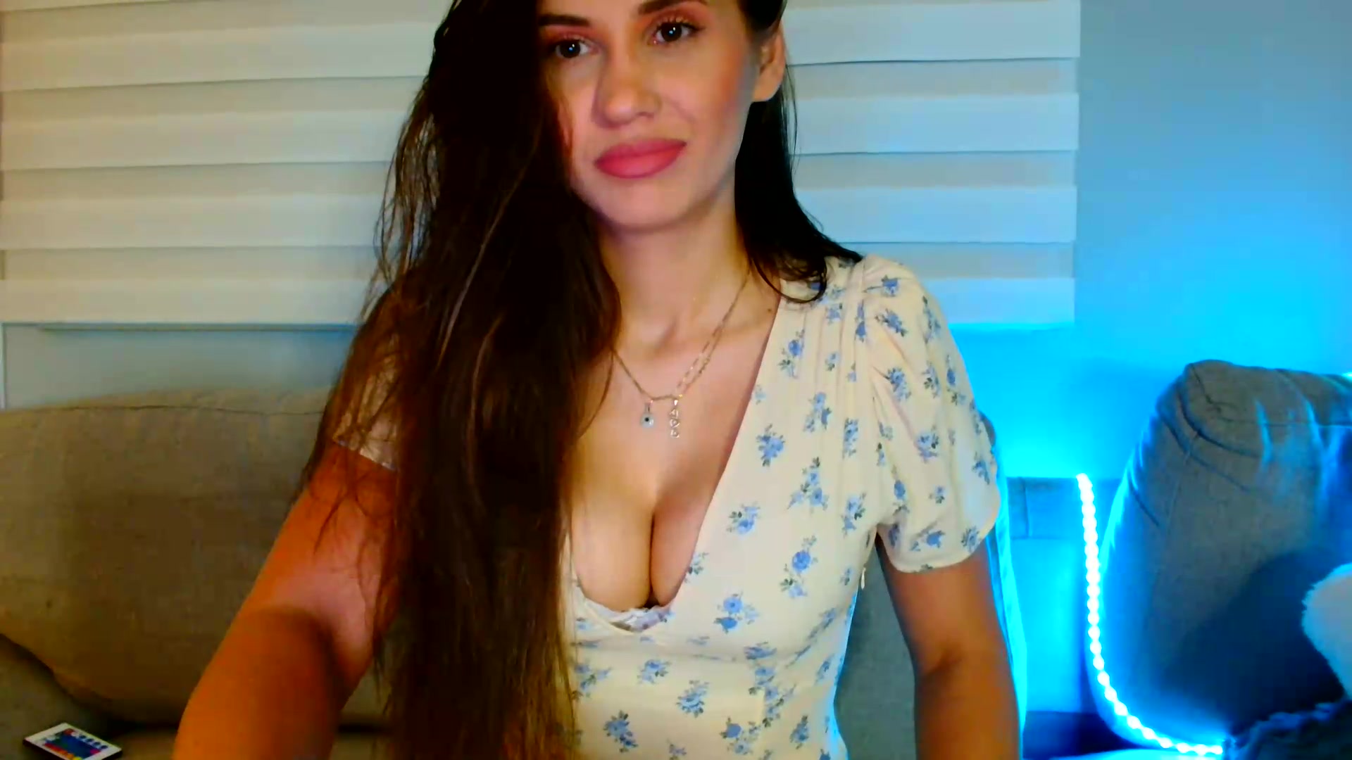 Gallery image thumbnail from Ana_Rose's myfreecams stream on, 08/21/2026, 21:34 image 3 of 20