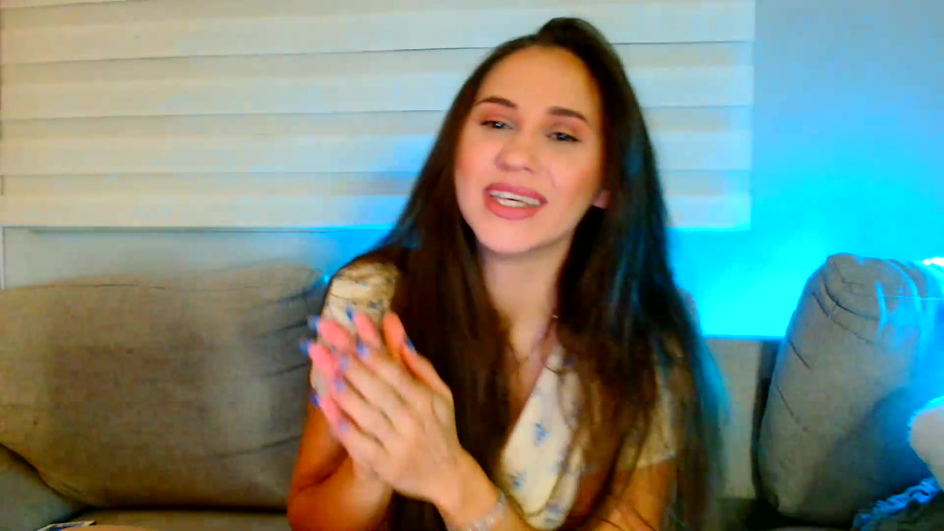 Gallery image thumbnail from Ana_Rose's myfreecams stream on, 08/21/2026, 21:34 image 7 of 20