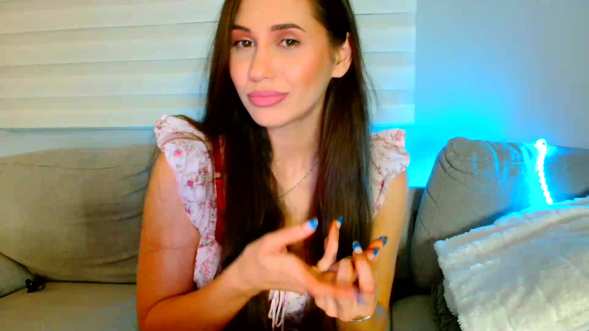 Gallery image thumbnail from Ana_Rose's myfreecams stream on, 08/28/2026, 21:39 image 14 of 20