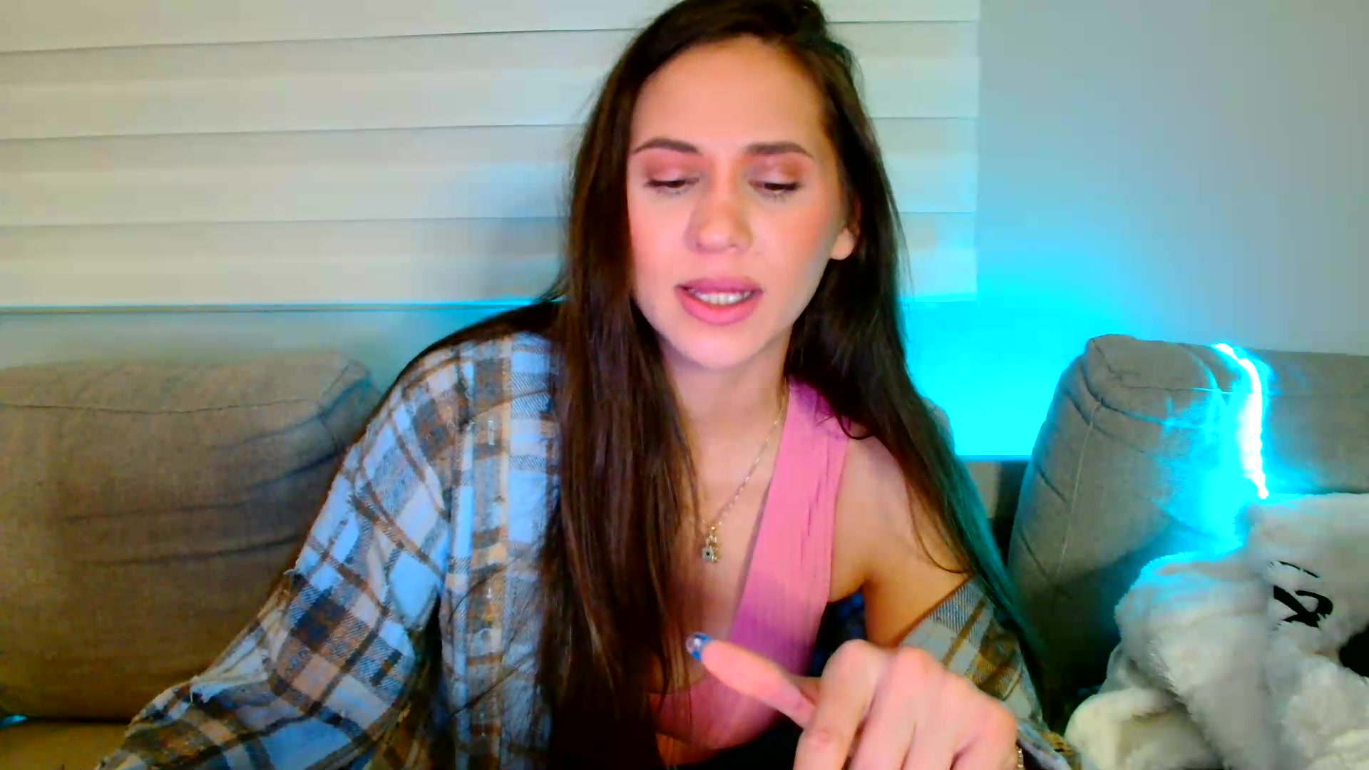 Gallery image thumbnail from Ana_Rose's myfreecams stream on, 09/11/2026, 22:57 image 17 of 20