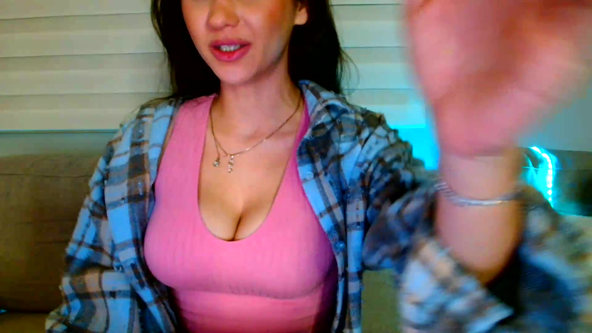 Gallery image thumbnail from Ana_Rose's myfreecams stream on, 09/11/2026, 23:28 image 12 of 20